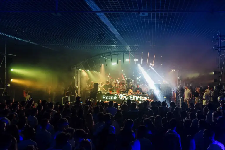 electric_sunday_1