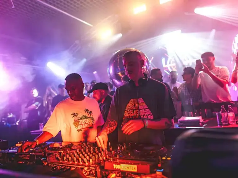 electric_sunday_header